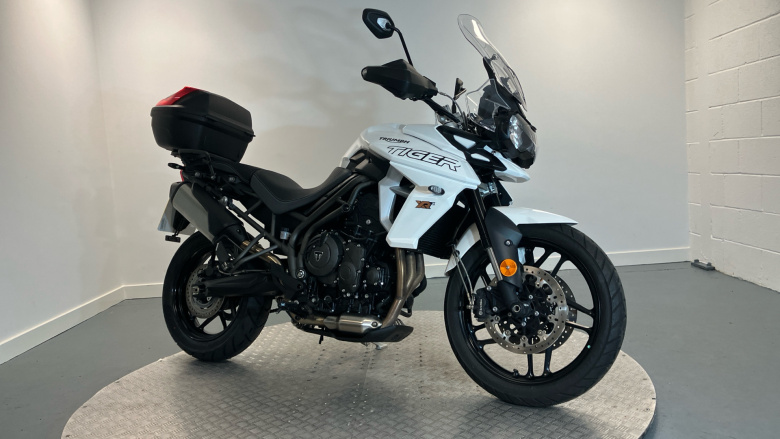 Triumph Tiger 800 XCX (15MY)